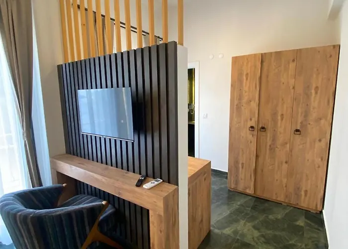 Olives Tree Nocleg ze śniadaniem *